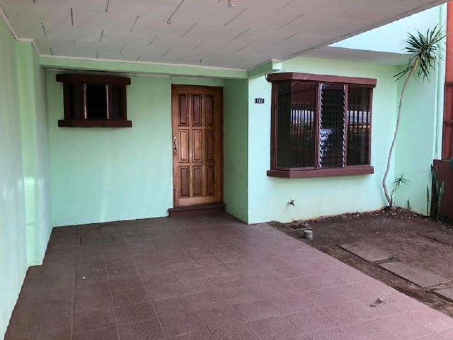 Foto Casa en Venta en Urbanizacin Real Santa Mara, Ulloa, Heredia - U$D 131.000 - CAV42175 - BienesOnLine