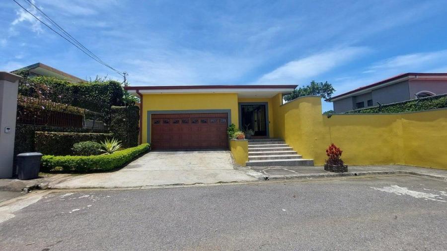 Foto Casa en Venta en Vasquez de Coronado, San Jos - U$D 440.000 - CAV93524 - BienesOnLine