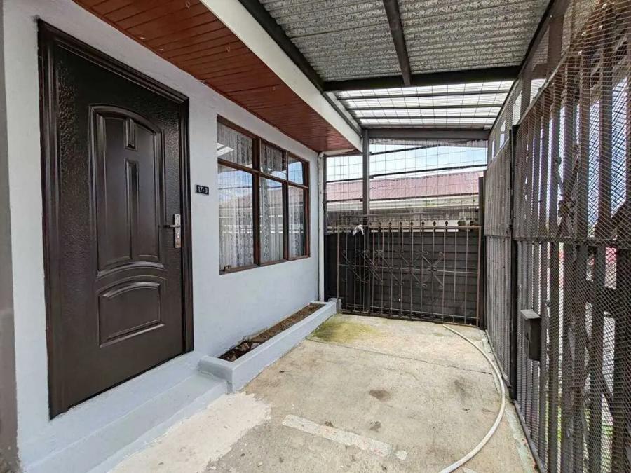 Home in Metric Way