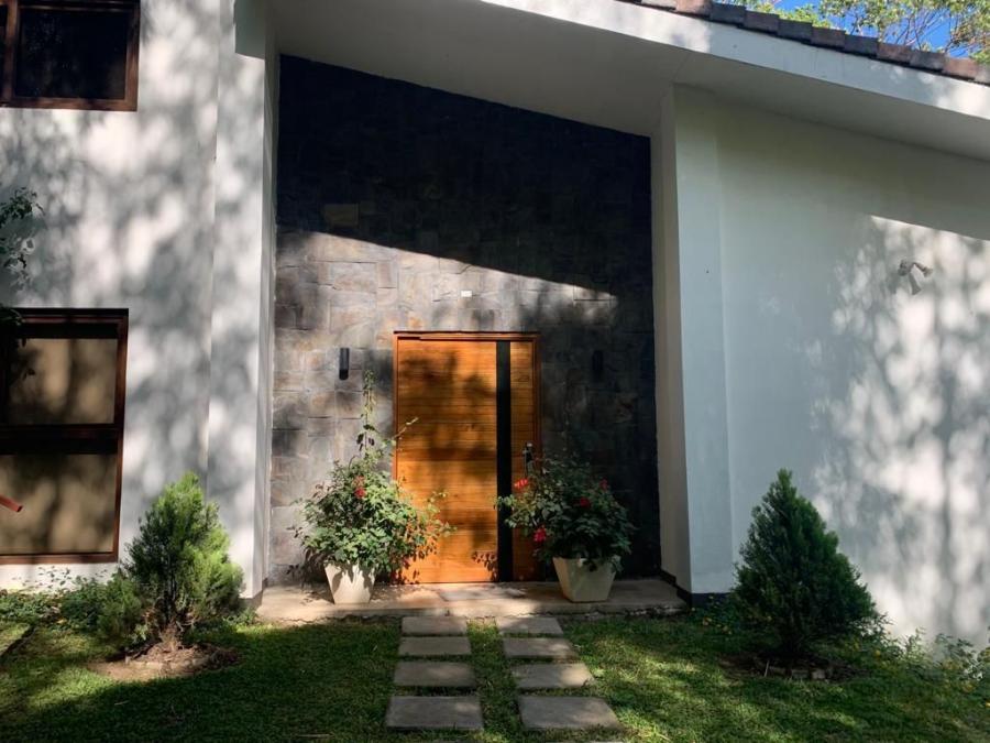 Foto Casa en Venta en Escaz, San Jos - U$D 695.000 - CAV83373 - BienesOnLine