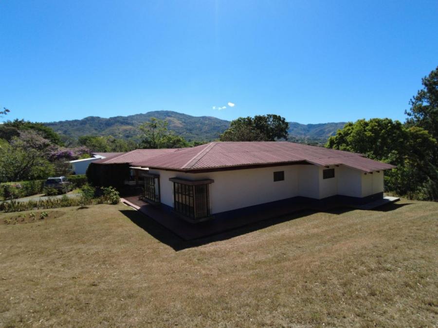 Foto Casa en Venta en Coln, San Jos - U$D 550.000 - CAV84075 - BienesOnLine