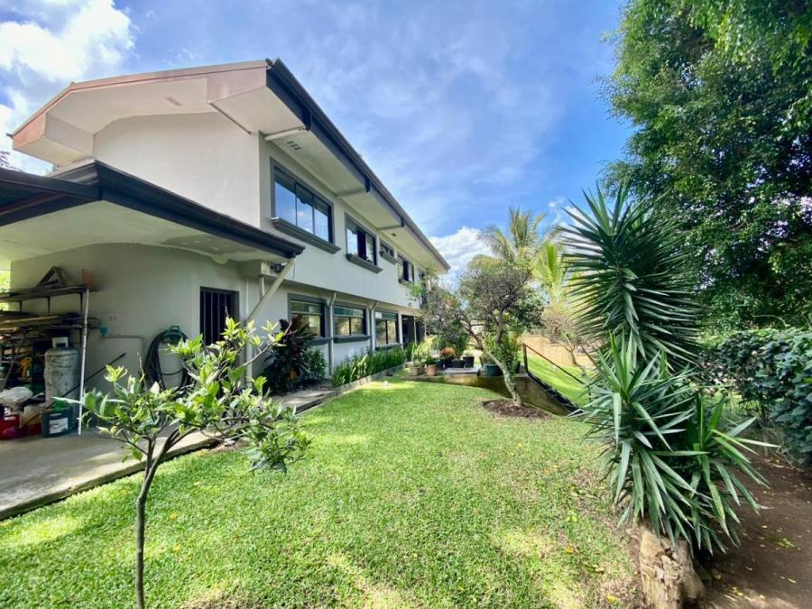 Foto Casa en Venta en Alto de las Palomas, Santa Ana, San Jos - U$D 400.000 - CAV80442 - BienesOnLine