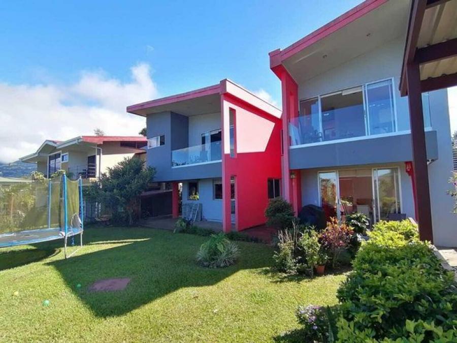 Foto Casa en Venta en Santo Domingo, Heredia - U$D 285.000 - CAV65552 - BienesOnLine