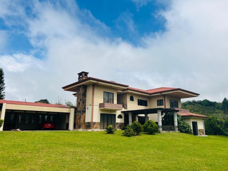 Foto Casa en Venta en Las Nubes, Vasquez de Coronado, San José - U$D 750.000 - CAV119764 - BienesOnLine