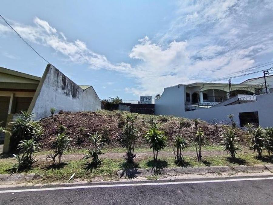 Home in Metric Way