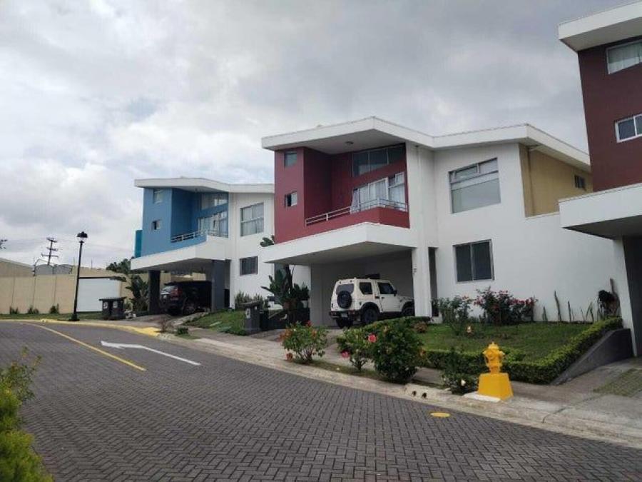 Home in Metric Way
