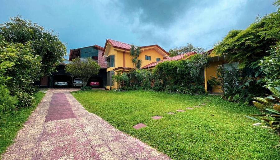 Foto Casa en Venta en San Rafael, Heredia - U$D 439.000 - CAV117302 - BienesOnLine
