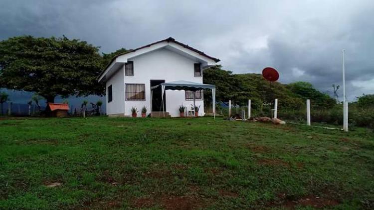 Foto Casa en Venta en Cebadilla, Pitahaya, Puntarenas - ¢ 49.000.000 - CAV13116 - BienesOnLine