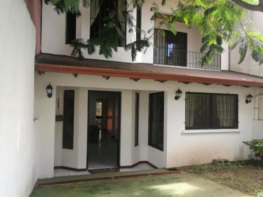 Foto Casa en Venta en Centro, Atenas, Alajuela - U$D 130.000 - CAV18860 - BienesOnLine