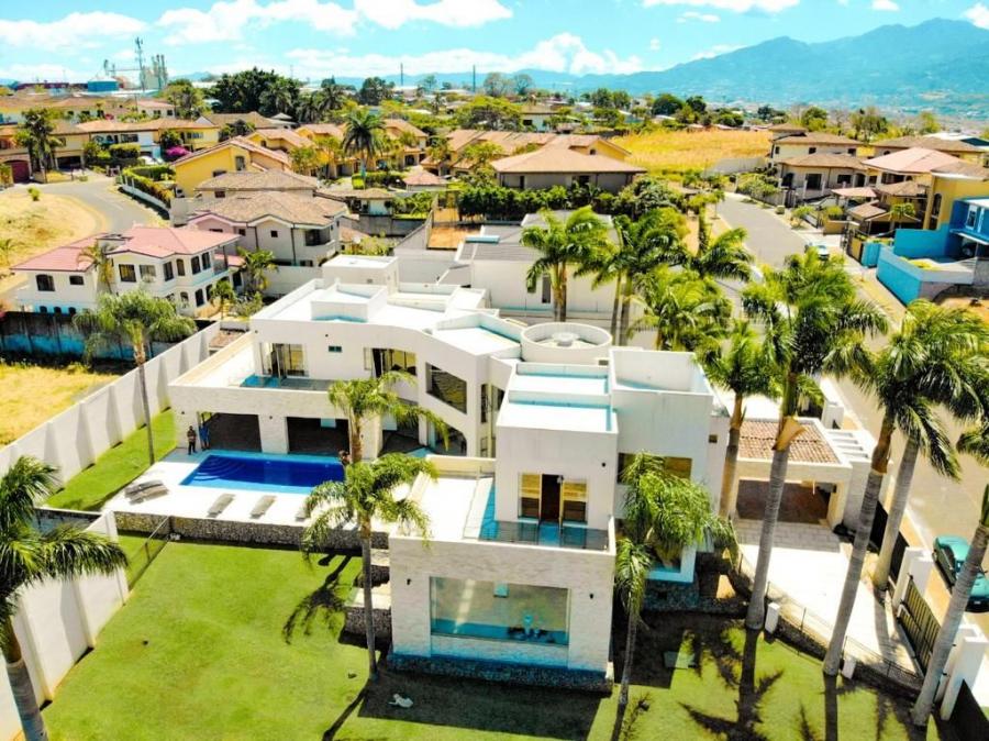 Foto Casa en Venta en Costa Rica, Heredia - U$D 2.500.000 - CAV55714 - BienesOnLine