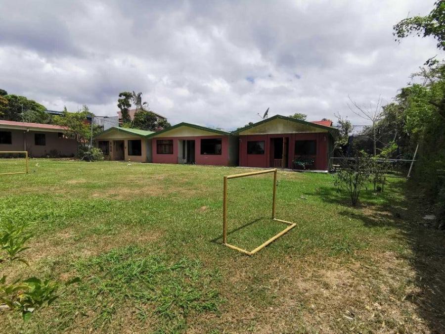Home in Metric Way