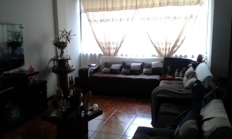 Foto Casa en Venta en Quito, Pichincha - U$D 420.000 - CAV27435 - BienesOnLine