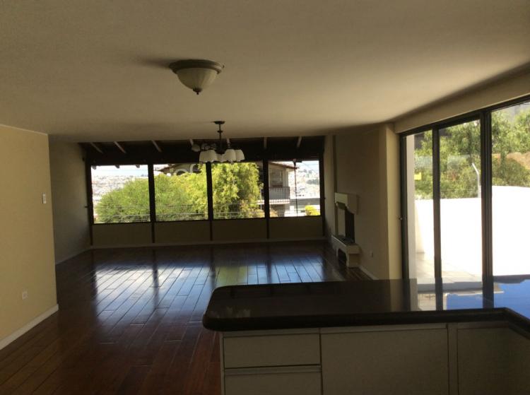 Foto Departamento en Arriendo en Quito, Pichincha - U$D 1.300 - DEA15829 - BienesOnLine