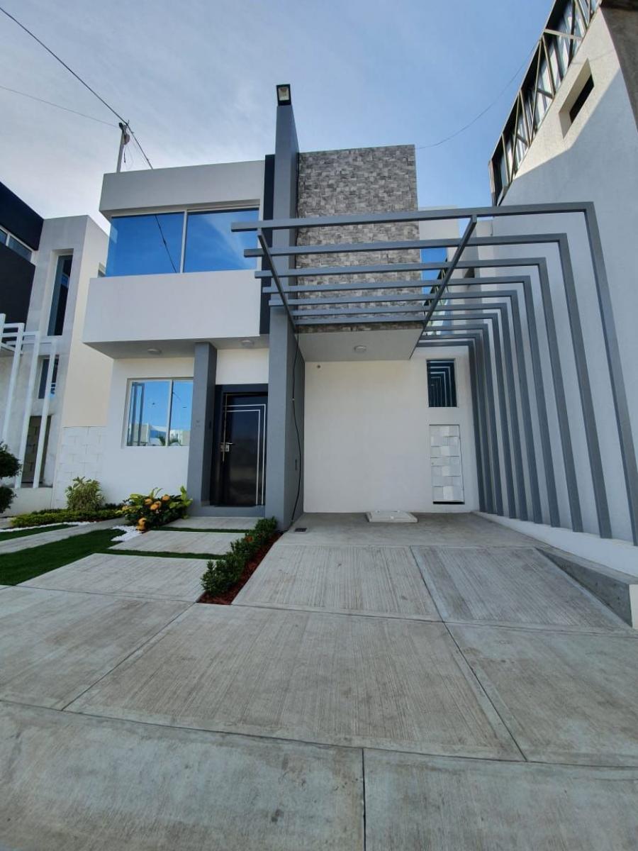Foto Casa en Venta en Manta, Manabi - U$D 94.800 - CAV34577 - BienesOnLine