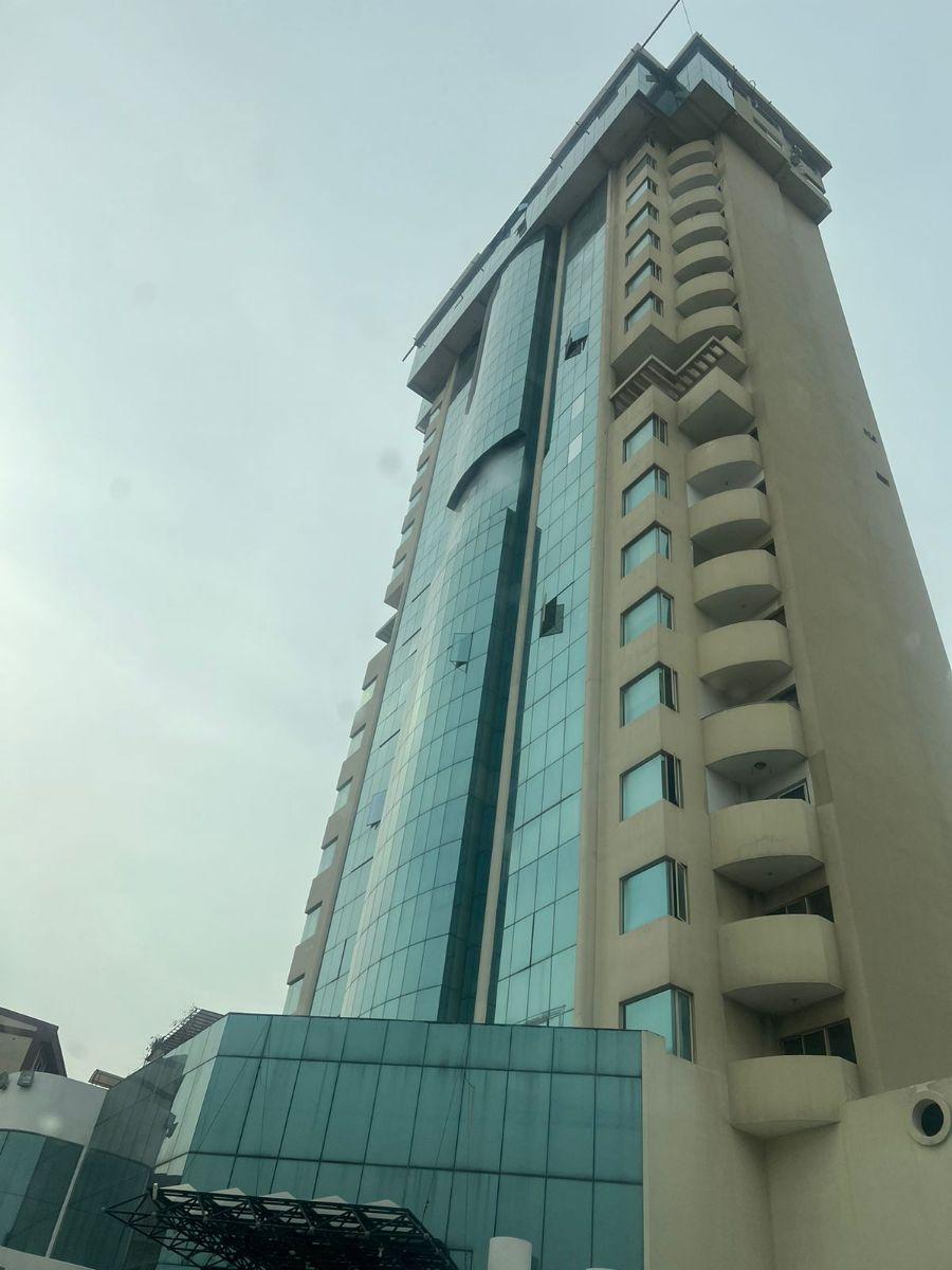 Home in Metric Way