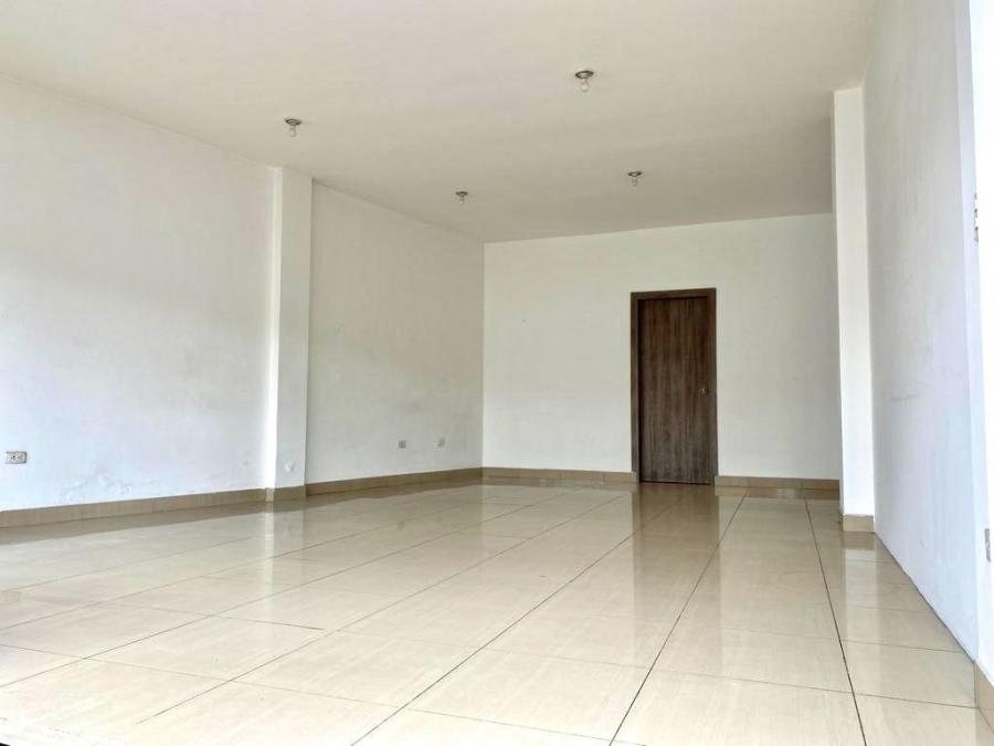 Foto Local en Venta en Rumiahui, Pichincha - U$D 58.500 - LOV37046 - BienesOnLine