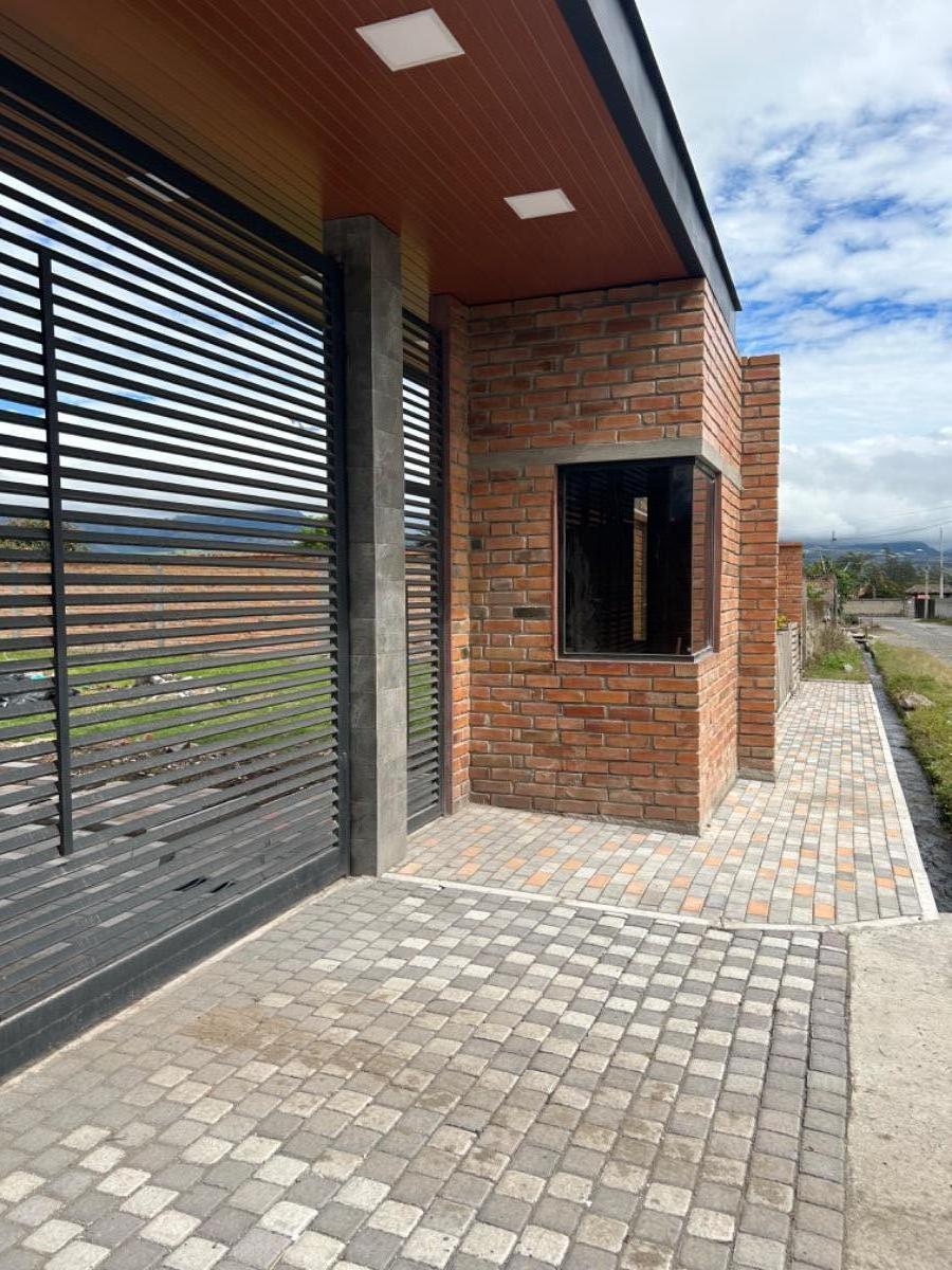Foto Terreno en Venta en Atuntaqui, Antonio Ante, Imbabura - U$D 24.990 - TEV41556 - BienesOnLine