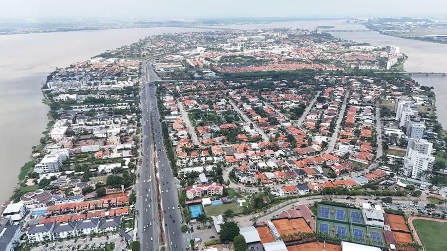 Terreno en Venta en Samborondón