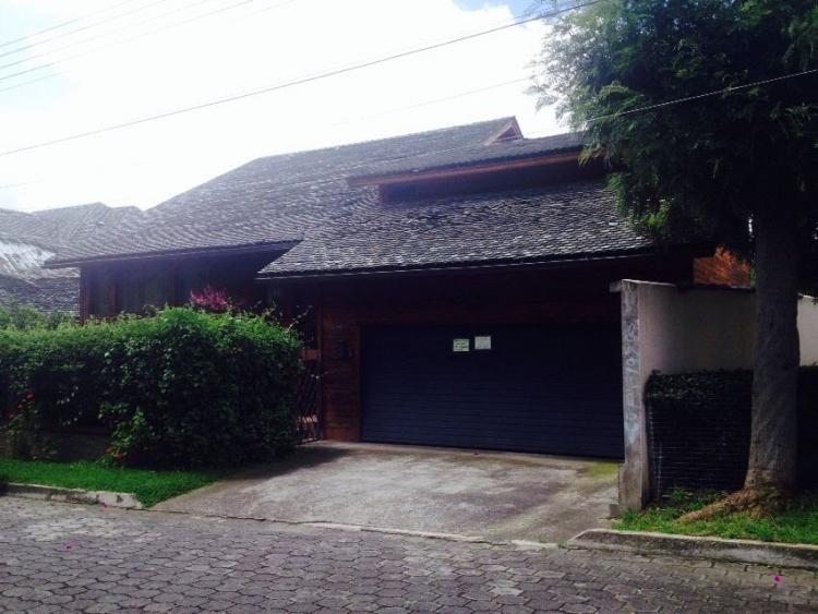 Foto Casa en Venta en Rumiahui, Pichincha - U$D 260.000 - CAV26095 - BienesOnLine