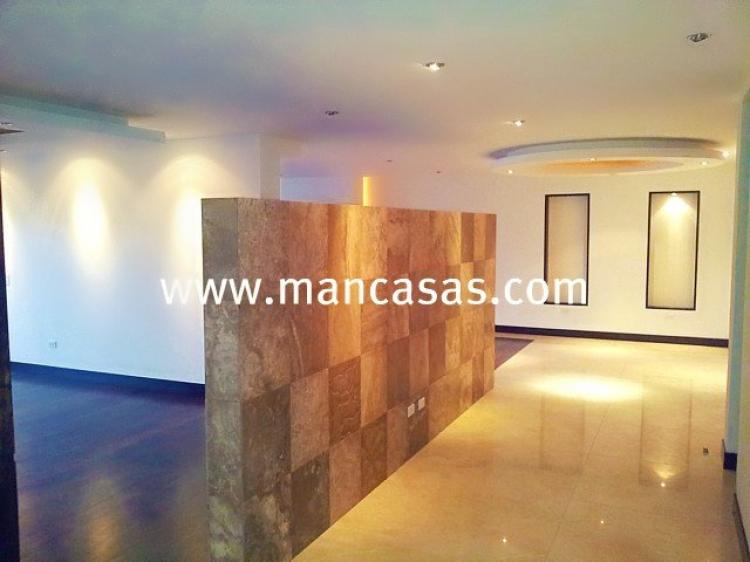 Foto Departamento en Arriendo en Quito, Pichincha - U$D 3.000 - DEA10927 - BienesOnLine