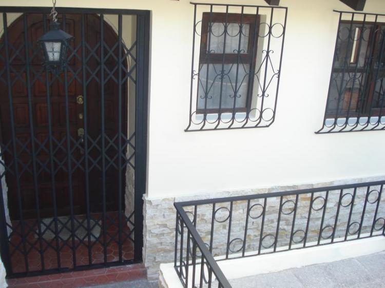 Foto Casa en Arriendo en EL BATAN, QUITO, Pichincha - U$D 1.200 - CAA4496 - BienesOnLine