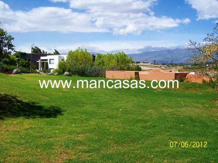 Foto Terreno en Venta en Quito, Pichincha - U$D 796.220 - TEV8898 - BienesOnLine