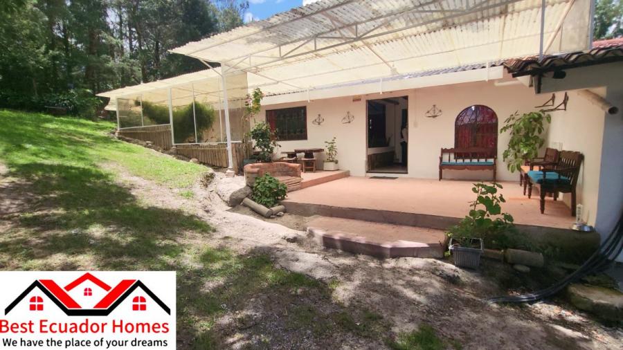 Foto Casa en Venta en Tarqui, Azuay - U$D 180.000 - CAV35074 - BienesOnLine