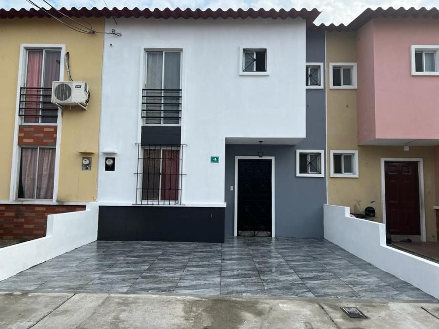 Foto Casa en Arriendo en TARQUI, Guayaquil, Guayas - U$D 400 - CAA35091 - BienesOnLine