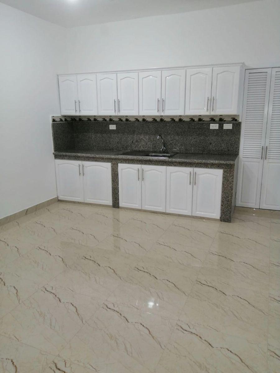 Foto Departamento en Arriendo en Letamendi, Guayaquil, Guayas - U$D 560 - DEA37652 - BienesOnLine