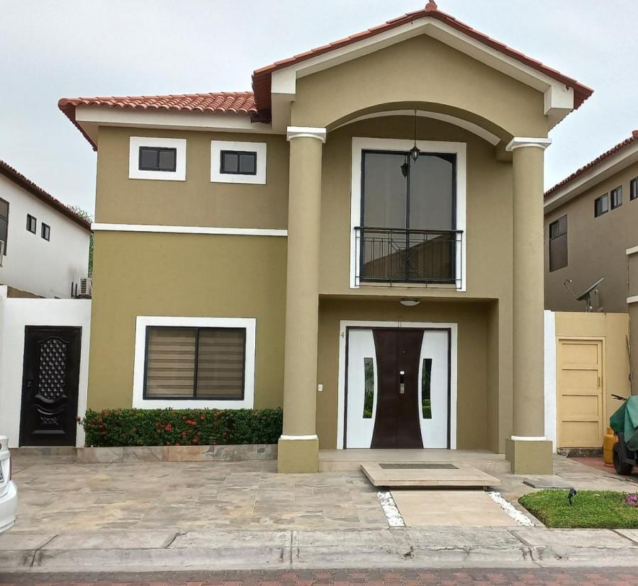 Foto Casa en Arriendo en Guayaquil, Guayas - U$D 1.700 - CAA33151 - BienesOnLine