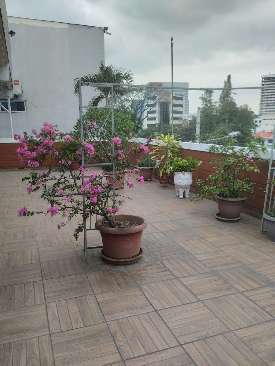 Foto Departamento en Arriendo en Tarqui, Guayaquil, Guayas - U$D 490 - DEA38130 - BienesOnLine