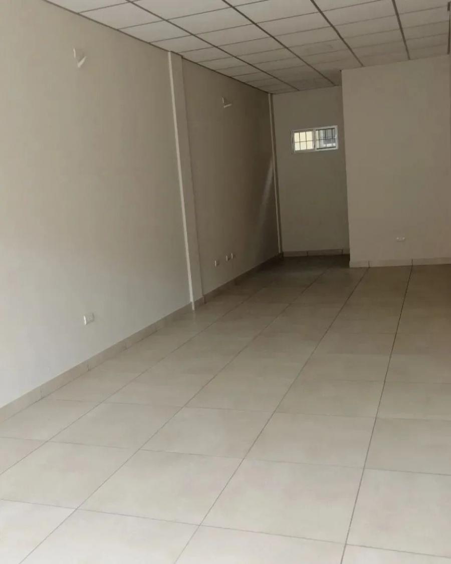 Foto Local en Arriendo en Tarqui, Guayaquil, Guayas - U$D 400 - LOA39032 - BienesOnLine