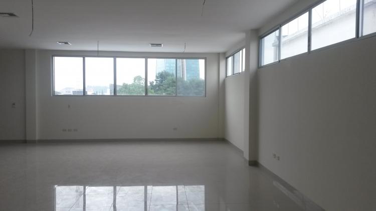 Foto Oficina en Arriendo en Guayaquil, Guayas - U$D 1.500 - OFA17633 - BienesOnLine