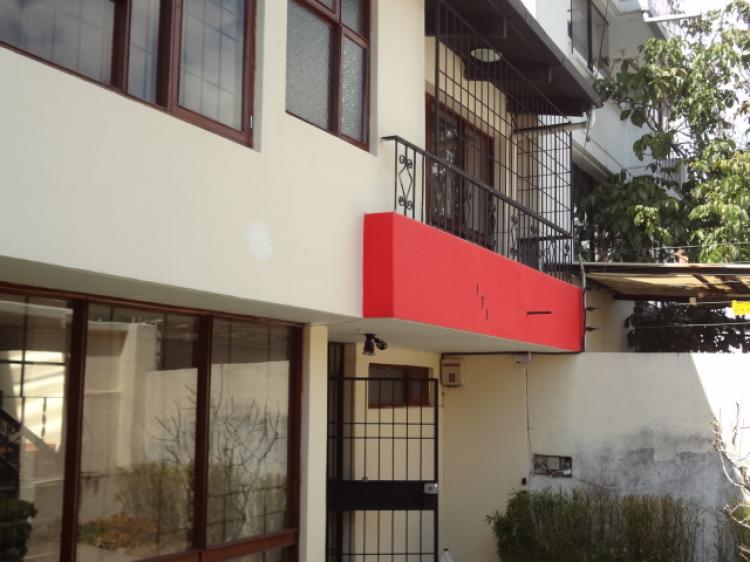 Foto Casa en Arriendo en Quito, Pichincha - U$D 1.300 - CAA12440 - BienesOnLine