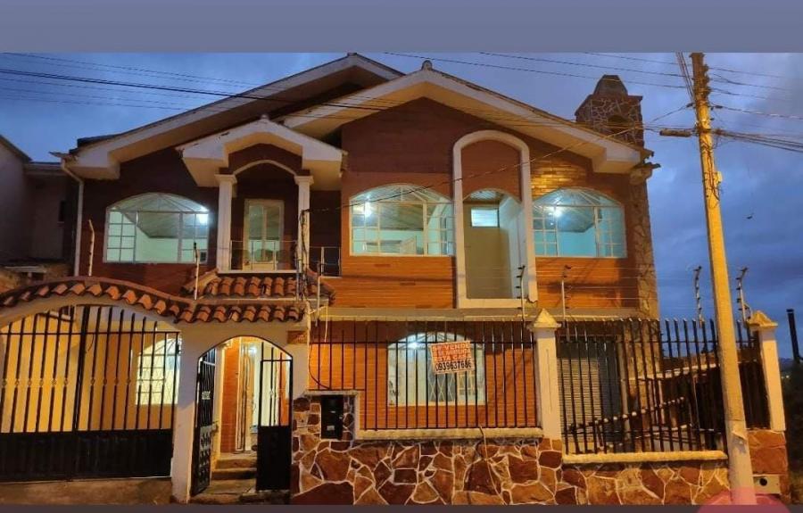 Foto Casa en Venta en Cuenca, Azuay - U$D 123.000 - CAV38520 - BienesOnLine
