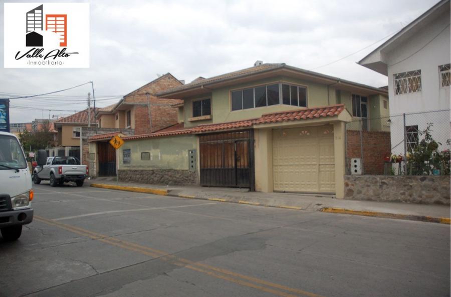 Foto Casa en Venta en El Batan, Cuenca, Azuay - U$D 268.000 - CAV31543 - BienesOnLine