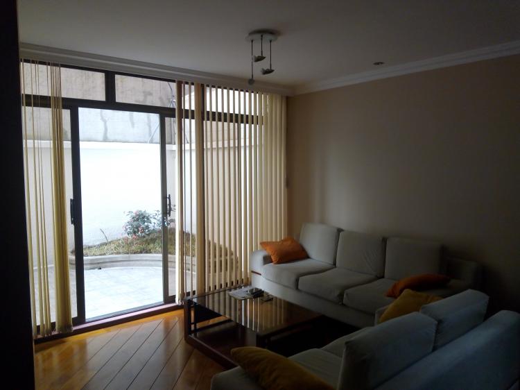 Foto Departamento en Arriendo en Quito, Pichincha - U$D 770 - DEA27066 - BienesOnLine