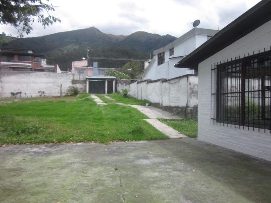 Foto Casa en Arriendo en QUITO, Pichincha - U$D 890 - CAA33435 - BienesOnLine