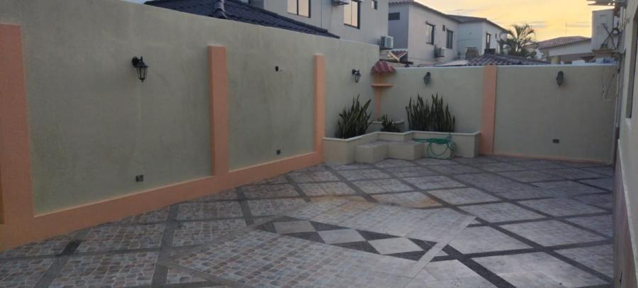 Foto Casa en Arriendo en tarqui, Guayaquil, Guayas - U$D 700 - CAA41013 - BienesOnLine
