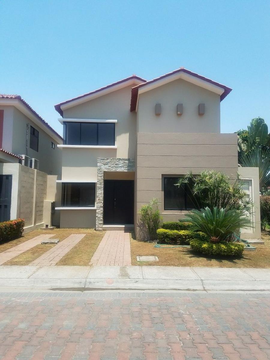 Foto Casa en Arriendo en LA PUNTILLA, Samborondn, Guayas - U$D 865 - CAA30139 - BienesOnLine