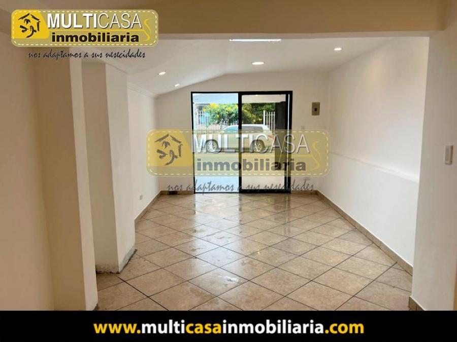 Foto Local en Arriendo en Av. Solano, Azuay - U$D 650 - LOA35805 - BienesOnLine