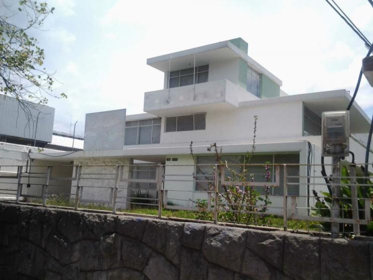 Foto Casa en Arriendo en La Floresta, Quito, Pichincha - U$D 6.500 - CAA19739 - BienesOnLine