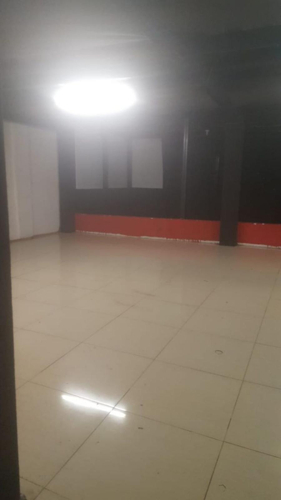 Home in Metric Way