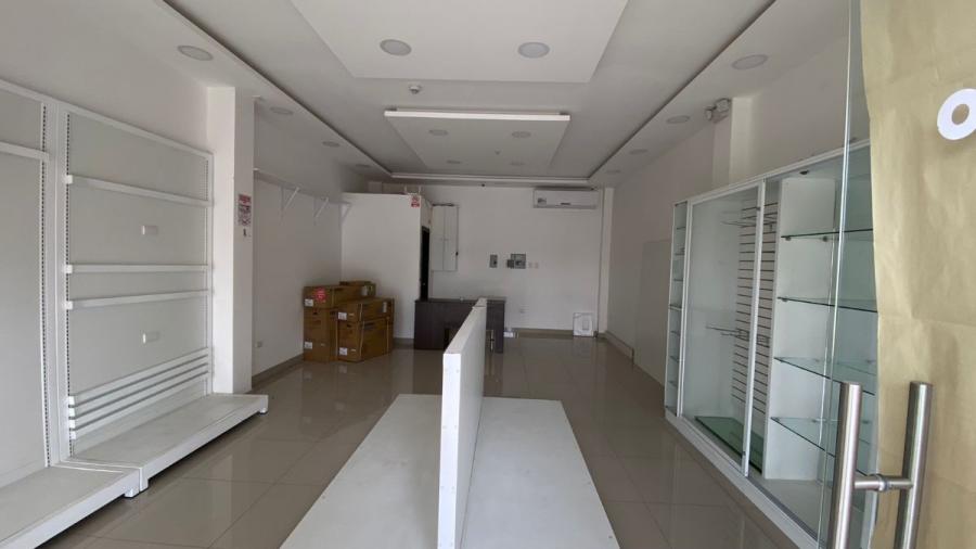 Foto Local en Arriendo en TARQUI, Guayaquil, Guayas - U$D 550 - LOA36096 - BienesOnLine