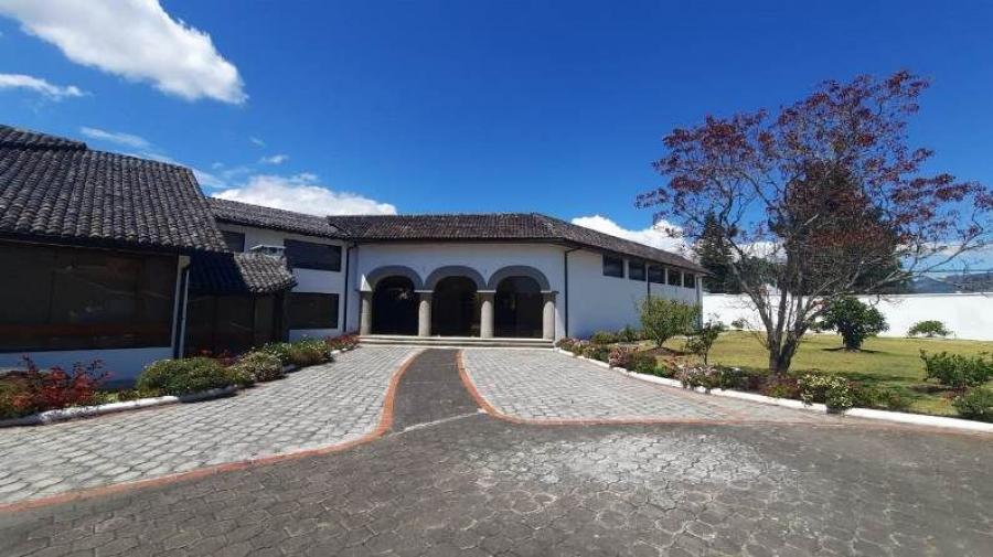 Foto Quinta en Venta en Alangasi, Quito, Pichincha - U$D 1.950.000 - QUV37856 - BienesOnLine