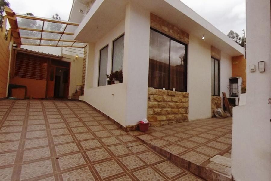 Foto Casa en Venta en Cuenca, Azuay - U$D 153.000 - CAV31319 - BienesOnLine