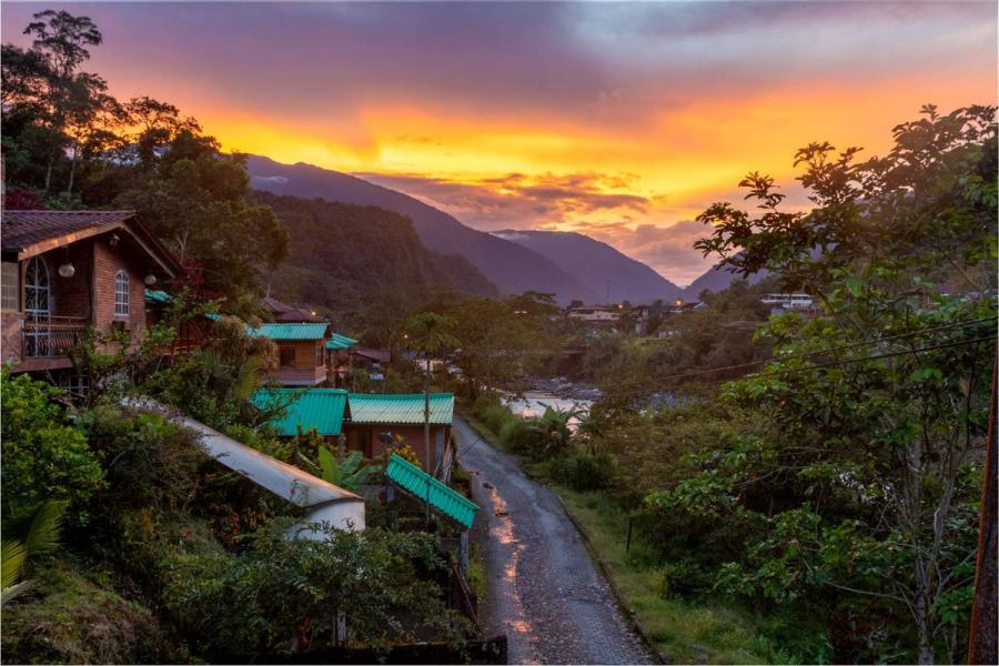 Foto Hotel en Venta en Rio Negro, Baos, Tungurahua - U$D 245.000 - HOV35536 - BienesOnLine