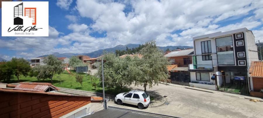 Foto Casa en Venta en Cuenca, Azuay - U$D 125.000 - CAV39508 - BienesOnLine