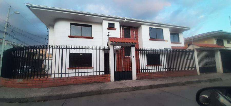 Foto Casa en Venta en Totoracocha, Cuenca, Azuay - U$D 159.000 - CAV36367 - BienesOnLine