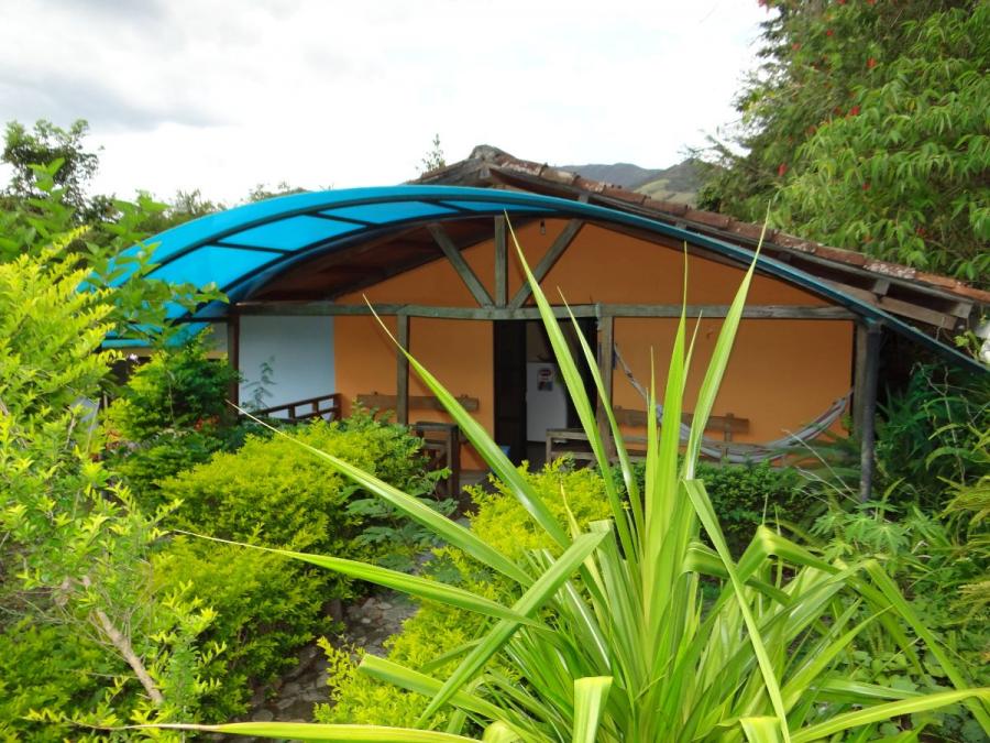 Foto Casa en Arriendo en Malacatos, km. 26 va Loja - Vilcabamba, entre los barrios La, Loja - U$D 450 - CAA36196 - BienesOnLine